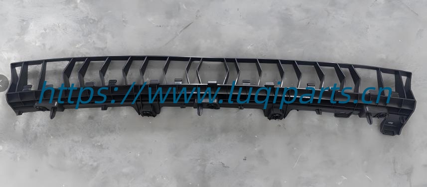 8889679771 Rear bumper bracket Zeekr 001