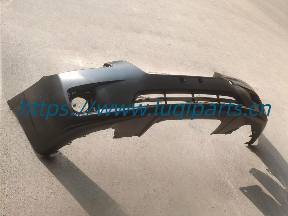 FA0250031E1 Front bumper FAW Besturn B50
