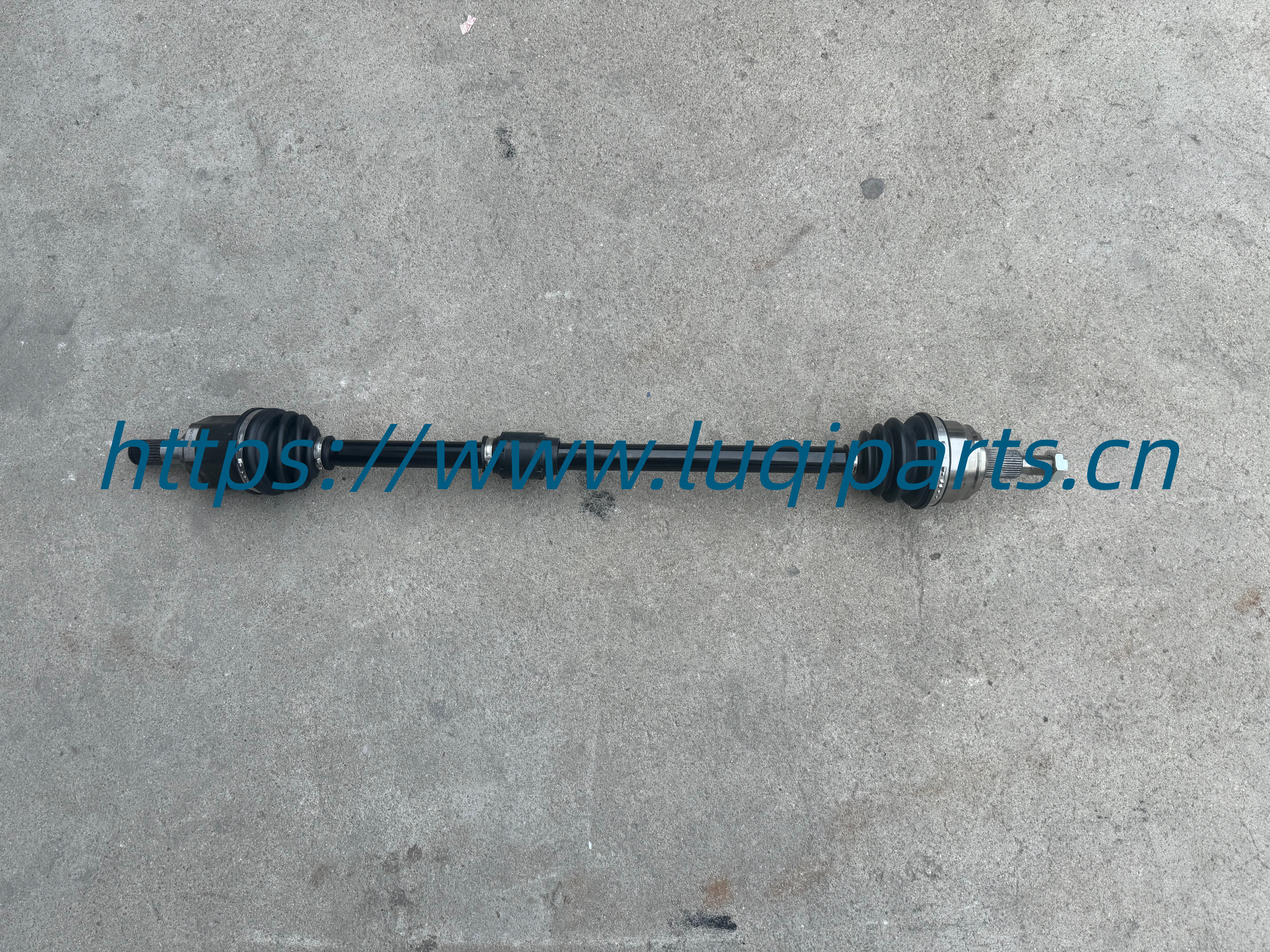3426010 Right half axis BRILLIANCE V5 (4A92AT)