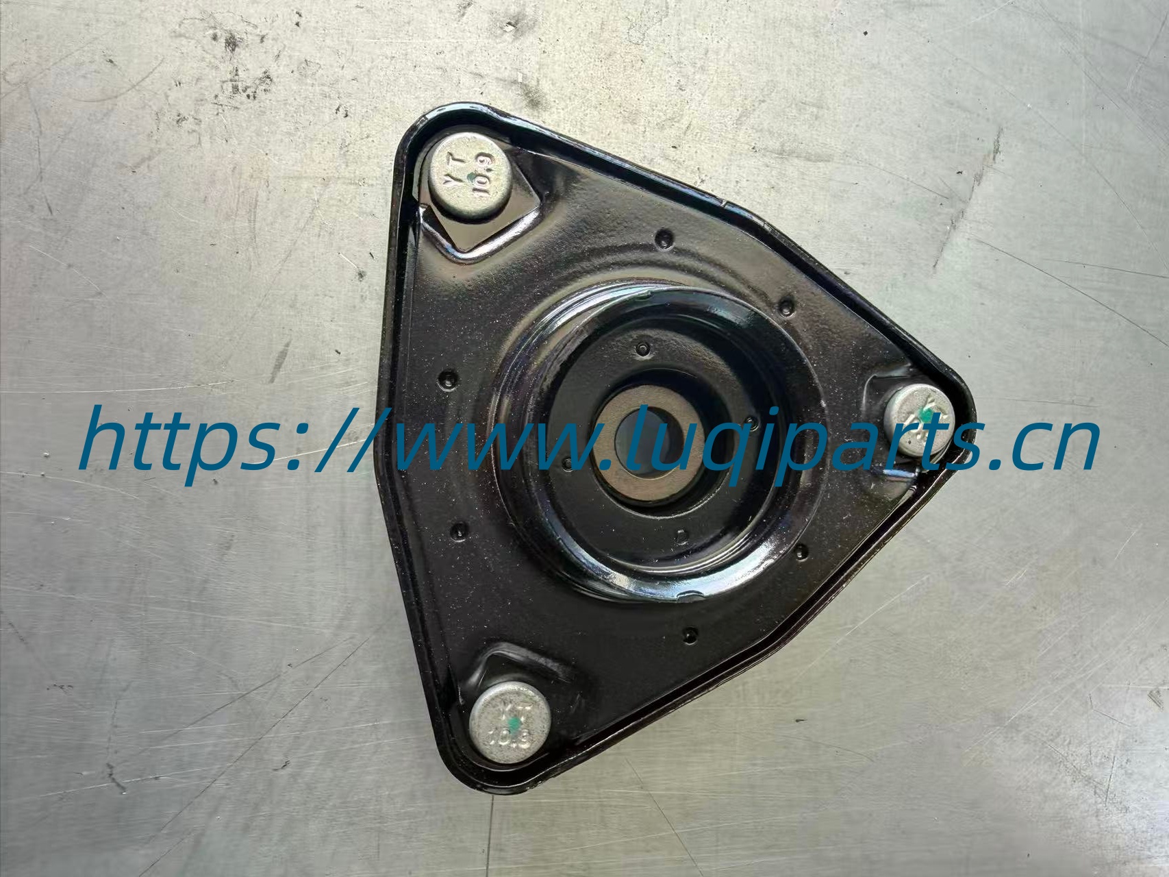 12764233-00 \ SA3F-2905700 Front shock absorber support Byd Song Plus